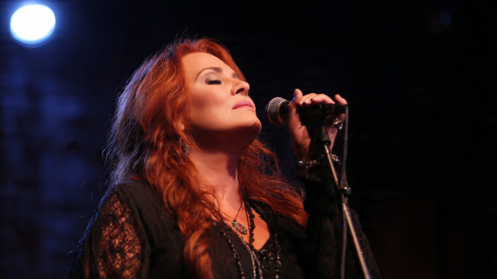 Wynonna Judd Latest Performance: Fans and Critics React